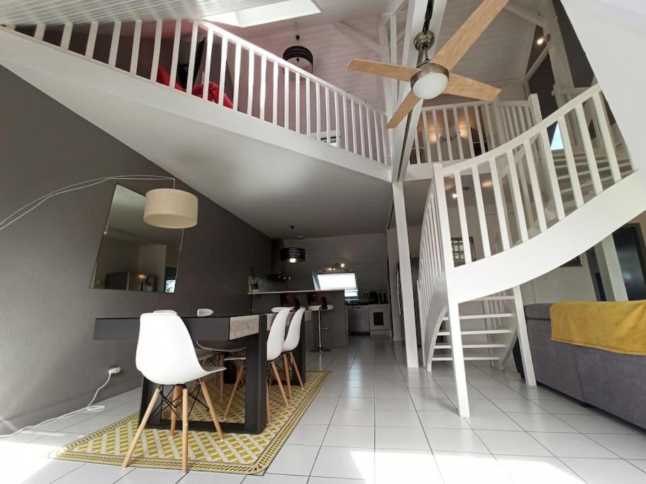 Appartement Superbe loft 90m² proche parc expo Nantes  Extérieur photo