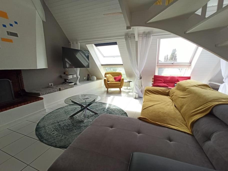 Appartement Superbe loft 90m² proche parc expo Nantes  Extérieur photo